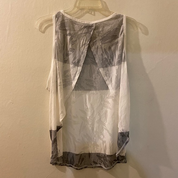 FABLETICS Millie Tank XXL - Picture 3 of 4